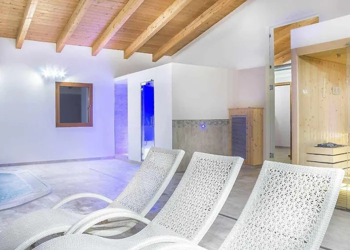 Villa Cantone & Spa, Piscina Privata Sansepolcro